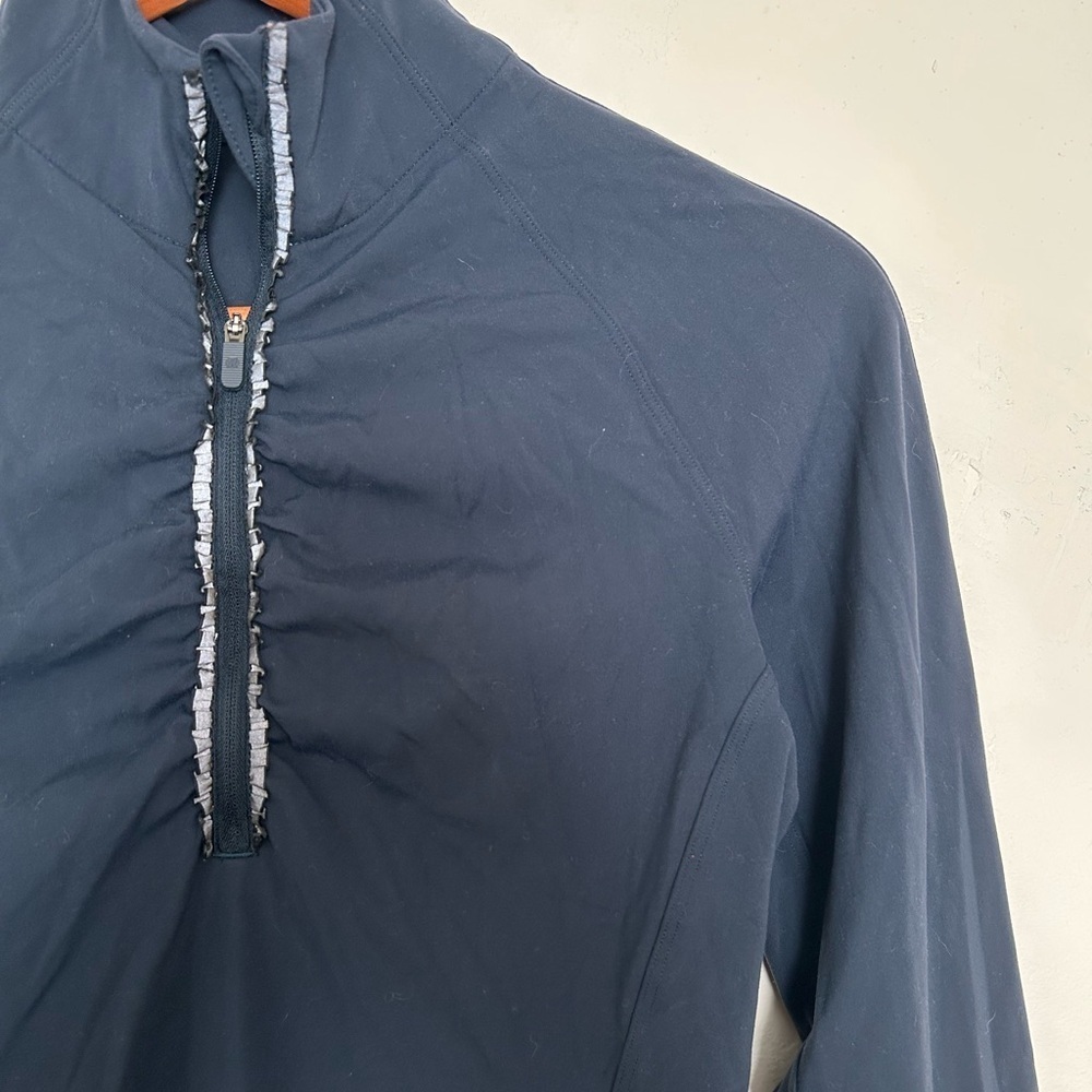 Lululemon Running Jacket Half Zip Ruffle Zipper - Picture 2 of 5